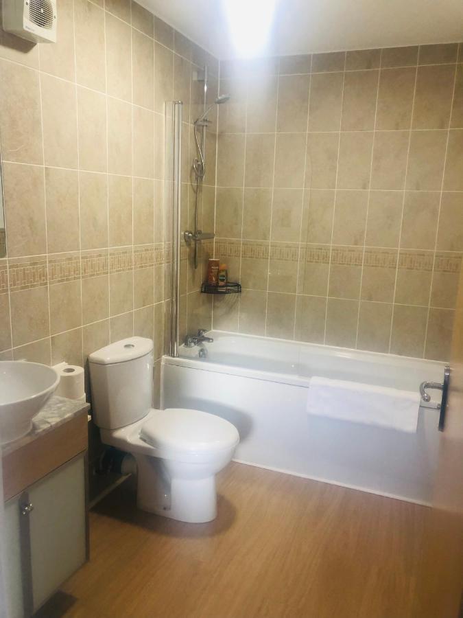 Apartment 2 Bath Free Parking EDI Kültér fotó